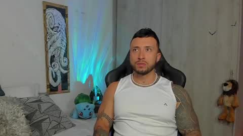 Snapshot of dave_max93 chatting on January 2025 05:02:02 PM DAVE MAX online show from January 2025 05:02:02 PM