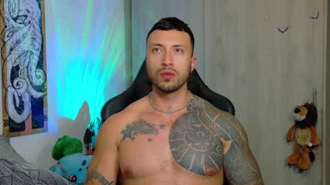 Snapshot of dave_max93 chatting on February 2025 03:29:01 AM DAVE MAX online show from February 2025 03:29:01 AM