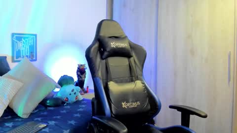 DAVE MAX online show from March 2026 03:18:02 PM