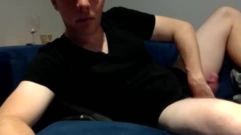 daveb709709709 online show from October 2025 02:28:02 AM