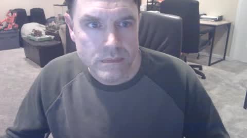 Snapshot of daved14u chatting on January 2025 07:03:01 AM daved14u online show from January 2025 07:03:01 AM