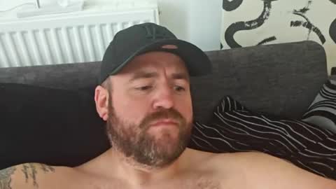 davehw1993 online show from July 2026 03:00:02 PM