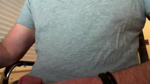 davesu12345 online show from November 2025 07:19:01 AM