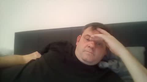 Snapshot of david4129716 chatting on October 2025 05:12:02 PM DILFnextdoor69 online show from October 2025 05:12:02 PM