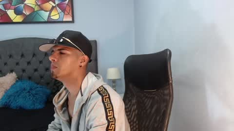 david_bandercock online show from December 2024 05:29:02 AM