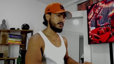 Snapshot of david_johnson372 chatting on December 2024 11:02:02 AM Hey im David that loves to explore and speak their fantasies. Very open talktative and nice. Feel free to chat with me online show from December 2024 11:02:02 AM