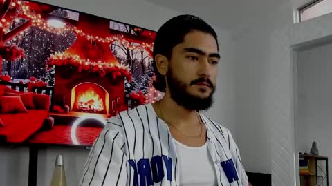 Snapshot of david_johnson372 chatting on December 2024 12:05:01 PM Hey im David that loves to explore and speak their fantasies. Very open talktative and nice. Feel free to chat with me online show from December 2024 12:05:01 PM