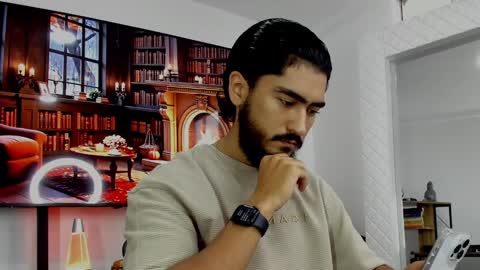 Snapshot of david_johnson372 chatting on January 2025 11:49:01 AM Hey im David that loves to explore and speak their fantasies. Very open talktative and nice. Feel free to chat with me online show from January 2025 11:49:01 AM
