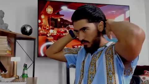 Snapshot of david_johnson372 chatting on January 2025 03:44:02 PM Hey im David that loves to explore and speak their fantasies. Very open talktative and nice. Feel free to chat with me online show from January 2025 03:44:02 PM