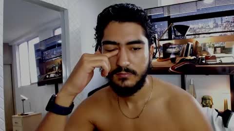Snapshot of david_johnson372 chatting on January 2025 12:03:02 PM Hey im David that loves to explore and speak their fantasies. Very open talktative and nice. Feel free to chat with me online show from January 2025 12:03:02 PM
