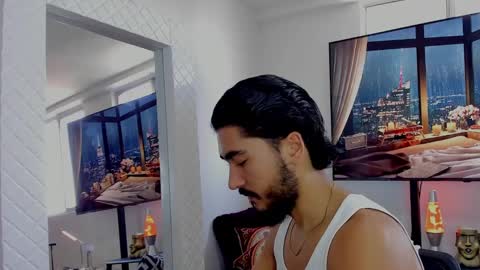 Snapshot of david_johnson372 chatting on January 2025 02:35:01 PM Hey im David that loves to explore and speak their fantasies. Very open talktative and nice. Feel free to chat with me online show from January 2025 02:35:01 PM