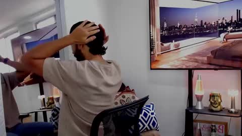 Snapshot of david_johnson372 chatting on January 2025 12:09:02 PM Hey im David that loves to explore and speak their fantasies. Very open talktative and nice. Feel free to chat with me online show from January 2025 12:09:02 PM