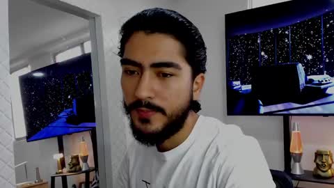 Snapshot of david_johnson372 chatting on January 2025 12:05:02 PM Hey im David that loves to explore and speak their fantasies. Very open talktative and nice. Feel free to chat with me online show from January 2025 12:05:02 PM