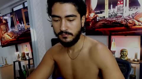 Snapshot of david_johnson372 chatting on January 2025 11:09:02 AM Hey im David that loves to explore and speak their fantasies. Very open talktative and nice. Feel free to chat with me online show from January 2025 11:09:02 AM