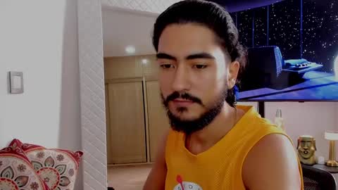 Snapshot of david_johnson372 chatting on February 2025 03:05:02 PM Hey im David that loves to explore and speak their fantasies. Very open talktative and nice. Feel free to chat with me online show from February 2025 03:05:02 PM