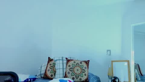 Hey im David that loves to explore and speak their fantasies. Very open talktative and nice. Feel free to chat with me online show from November 2025 09:09:01 AM