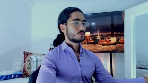 Snapshot of david_johnson372 chatting on January 2026 02:27:01 AM Hey im David that loves to explore and speak their fantasies. Very open talktative and nice. Feel free to chat with me online show from January 2026 02:27:01 AM