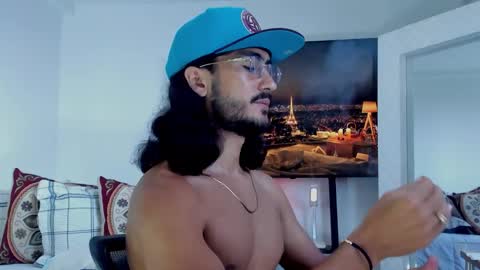 Snapshot of david_johnson372 chatting on January 2026 02:43:01 PM Hey im David that loves to explore and speak their fantasies. Very open talktative and nice. Feel free to chat with me online show from January 2026 02:43:01 PM