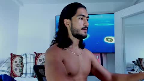 Snapshot of david_johnson372 chatting on February 2026 01:27:02 PM Hey im David that loves to explore and speak their fantasies. Very open talktative and nice. Feel free to chat with me online show from February 2026 01:27:02 PM