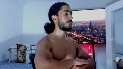 Snapshot of david_johnson372 chatting on February 2026 12:37:01 AM Hey im David that loves to explore and speak their fantasies. Very open talktative and nice. Feel free to chat with me online show from February 2026 12:37:01 AM