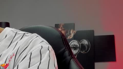 Snapshot of david_jons7 chatting on December 2024 01:48:02 AM David Jons online show from December 2024 01:48:02 AM