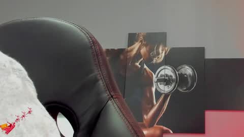 Snapshot of david_jons7 chatting on December 2024 03:33:02 PM David Jons online show from December 2024 03:33:02 PM