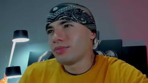 Snapshot of david_jons7 chatting on March 2025 11:49:01 PM David Jons online show from March 2025 11:49:01 PM