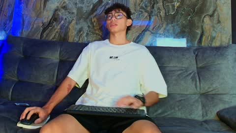 David online show from January 2025 08:43:01 PM