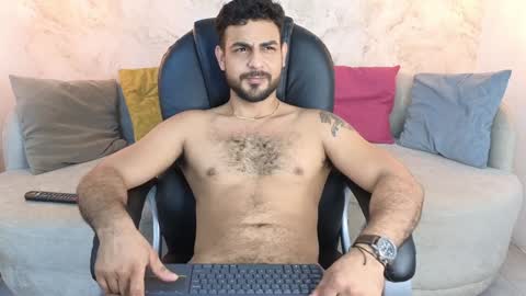 JF oliveira online show from January 2025 01:36:01 PM