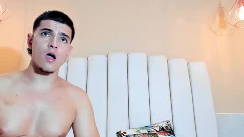 Snapshot of david_victoriaa chatting on January 2025 06:20:01 PM david_victoriaa online show from January 2025 06:20:01 PM