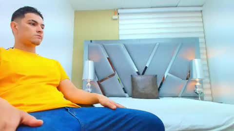 david_victoriaa online show from March 2026 12:55:02 PM