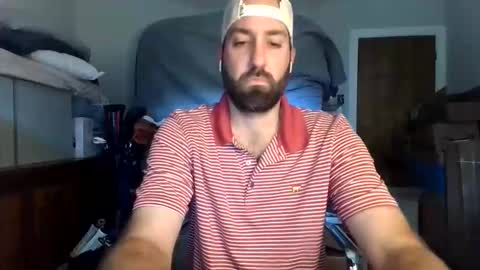 Snapshot of davidboner85 chatting on November 2025 05:12:01 PM DavidBoner85 online show from November 2025 05:12:01 PM