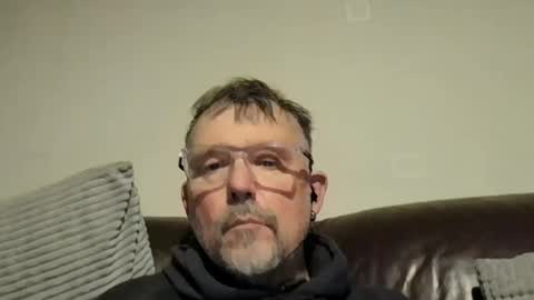 davidjmarshall46 online show from February 2026 12:25:02 AM