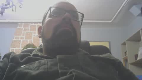 davidmax245 online show from January 2026 06:33:01 PM