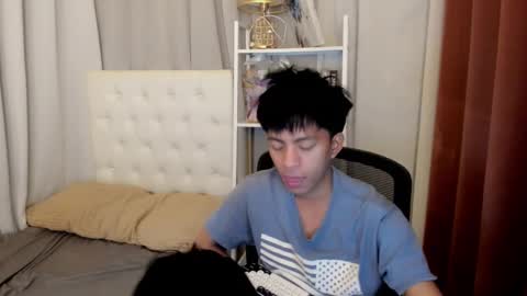 Snapshot of davincihugecock chatting on February 2026 05:13:02 PM daniel online show from February 2026 05:13:02 PM