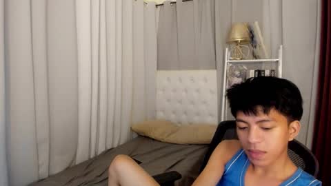 Snapshot of davincihugecock chatting on March 2026 04:46:01 PM daniel online show from March 2026 04:46:01 PM