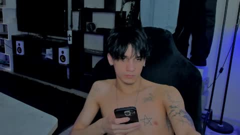 davis online show from April 2026 01:33:02 PM