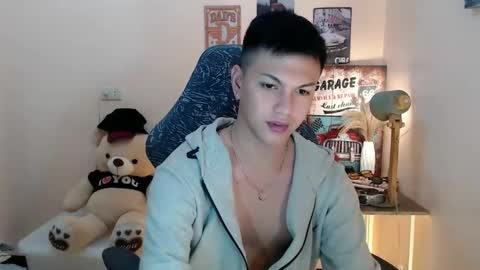 Snapshot of dax_x chatting on December 2024 07:26:02 PM JC LOVER BOY online show from December 2024 07:26:02 PM