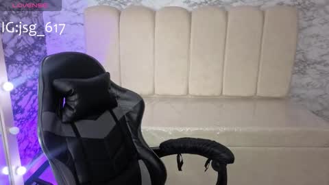 Snapshot of dayan_v_ chatting on October 2025 08:04:02 PM Hi Stream 1500 to 2100 online show from October 2025 08:04:02 PM