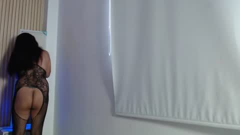 Snapshot of dayana_mendozaa69 chatting on June 2026 01:11:01 PM Dayana online show from June 2026 01:11:01 PM