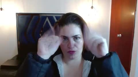 dayanhank online show from October 2025 01:36:02 AM