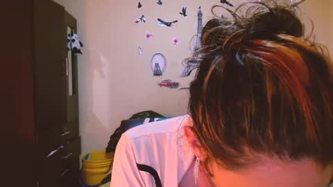 dayanna_01_ online show from April 2026 06:55:02 PM