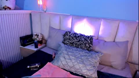 dayanne7 online show from January 2025 06:39:01 AM