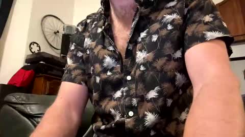 Snapshot of dayblue chatting on October 2025 06:17:01 AM dayblue online show from October 2025 06:17:01 AM