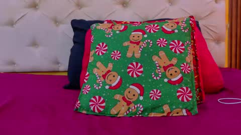 dayis_miller online show from April 2026 10:43:02 PM