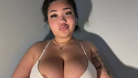 dayqueen1 online show from August 2026 11:56:02 AM