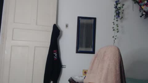 Snapshot of dazzayyy chatting on May 2026 01:14:02 AM dazzayy online show from May 2026 01:14:02 AM