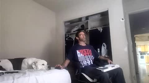 Snapshot of dbfroge chatting on October 2025 09:57:02 AM dbfroge online show from October 2025 09:57:02 AM