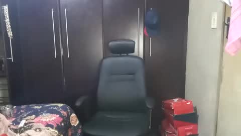 dbnpoizn online show from February 2025 09:37:01 PM