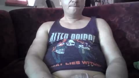 Snapshot of dddermattt chatting on June 2026 09:36:02 AM Play with me while I watch you german handsome squirtlover love small girls small tits big clit cut c2c shaved online show from June 2026 09:36:02 AM